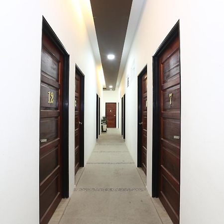 Super Oyo 89678 Ady Hotel Kuala Terengganu Zewnętrze zdjęcie